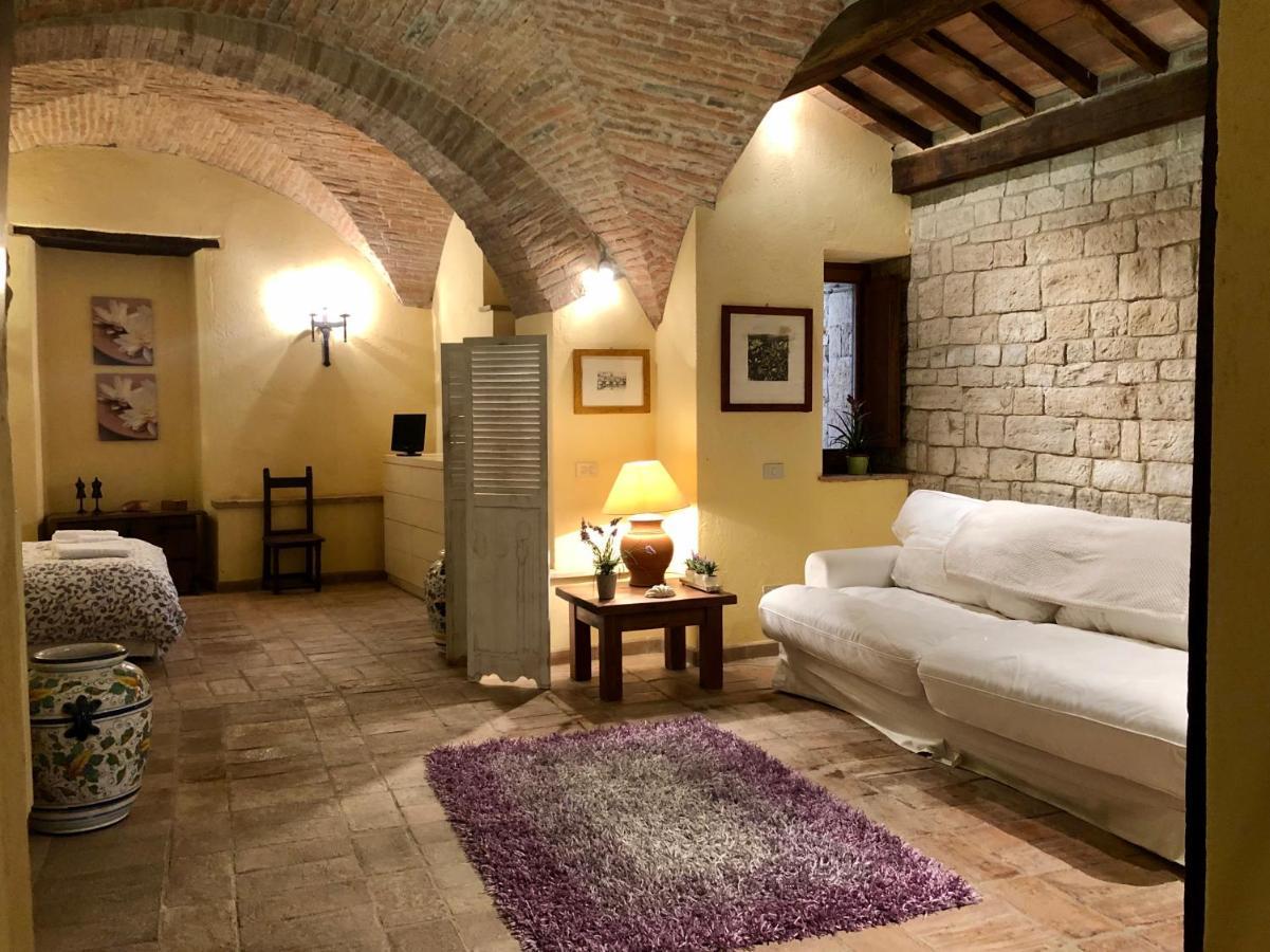 Da Patou Apartment Todi Exterior photo